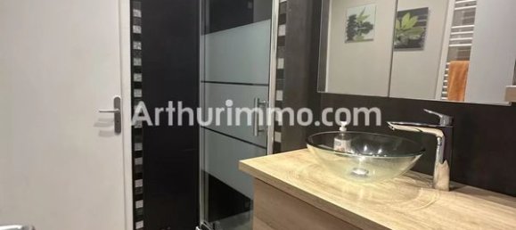 3 chambres Maison à Livry-Gargan, France No. 169765 5