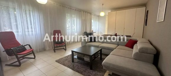 3 chambres Maison à Livry-Gargan, France No. 169765 2