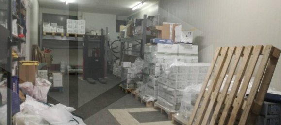 115m² Office in Bari, Italy No. 17342 5