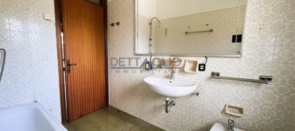 4 Schlafzimmer Haus in Fiesso d'Artico, Italy, Nr. 328152 15