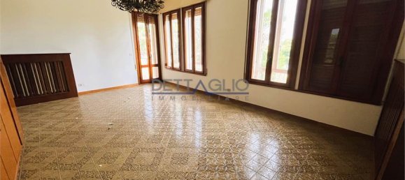 4 Schlafzimmer Haus in Fiesso d'Artico, Italy, Nr. 328152 8