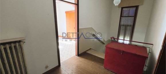 4 Schlafzimmer Haus in Fiesso d'Artico, Italy, Nr. 328152 27