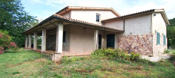 Вилла с 6 комнатами в Коллаццоне, Италия № 149499 2