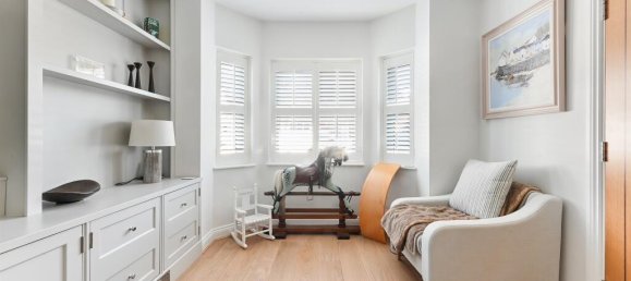 4 bedrooms House in Epsom, United Kingdom No. 9672 38