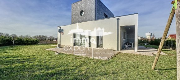 4 Schlafzimmer Schlösser in Poussay, France, Nr. 74215 14