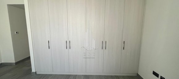 4 bedrooms Villa in Yas Island, UAE No. 95569 14