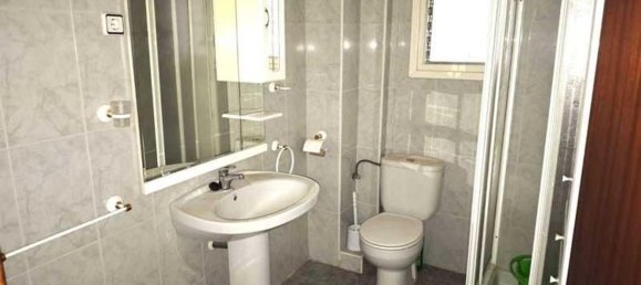 Apartamento de 3 dormitorios en Calatayud, Spain No. 66642 13