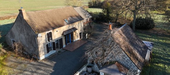 6 bedrooms House in Feusines, France No. 93405 26