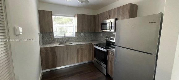 Apartamento T2 em Miami, EUA N.º 614476 2