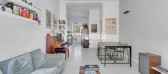 3 rooms Apartment in Milan, Italy No. 274440 9