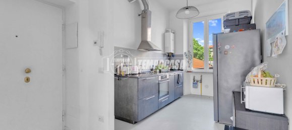 3 rooms Apartment in Milan, Italy No. 274440 5