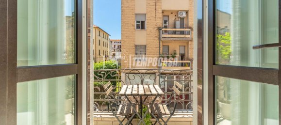 3 rooms Apartment in Milan, Italy No. 274440 15