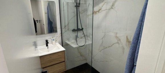 3 bedrooms Apartment in Porto, Portugal No. 167955 9