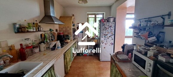 Квартира с 8 комнатами в Форано, Италия № 32430 6