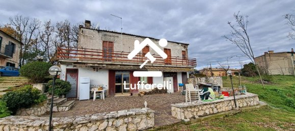 Квартира с 8 комнатами в Форано, Италия № 32430 4