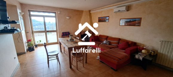 Квартира с 8 комнатами в Форано, Италия № 32430 5