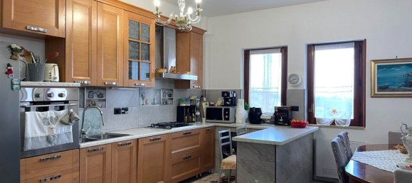 10-Zimmer Wohnung in Catanzaro, Italy, Nr. 199227 7