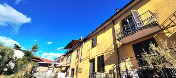 4 rooms Apartment in Monte San Giovanni Campano, Italy No. 290879 16