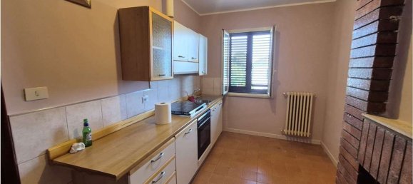 4 rooms Apartment in Monte San Giovanni Campano, Italy No. 290879 3