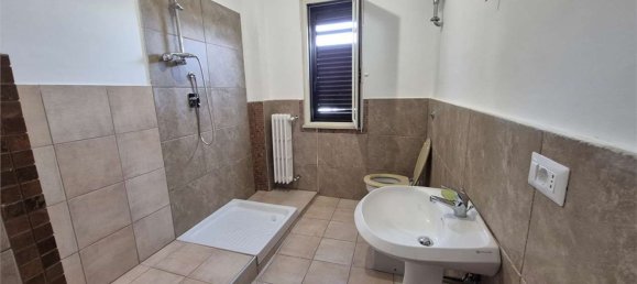 4 rooms Apartment in Monte San Giovanni Campano, Italy No. 290879 12