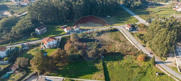 2050m² Land in Pacos de Ferreira, Portugal No. 83670 3