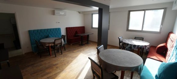 Коммерческая недвижимость 160м² в Бонди, Франция № 181664 3