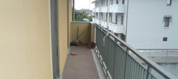 3 rooms Apartment in Castiglione d'Adda, Italy No. 154156 7