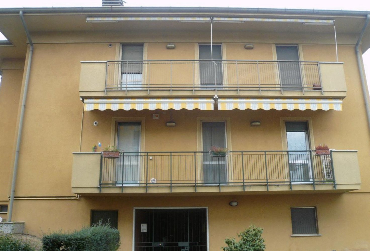 3 rooms Apartment in Castiglione d'Adda, Italy No. 154156
