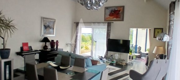 2 Schlafzimmer Haus in Pouille, France, Nr. 248916 8