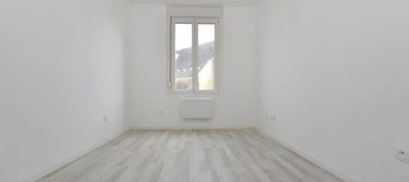 2 Schlafzimmer Gebäude in Saint-Quentin, France, Nr. 52769 7