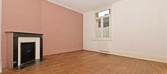 2 Schlafzimmer Gebäude in Saint-Quentin, France, Nr. 52769 11