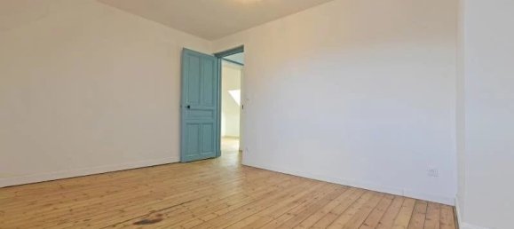 2 Schlafzimmer Gebäude in Saint-Quentin, France, Nr. 52769 22