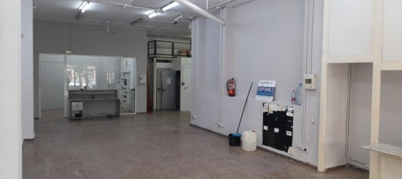 Коммерческая недвижимость в Валенсия, Испания № 170597 2