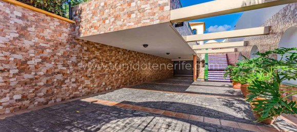 5 bedrooms Villa in Adeje, Spain No. 27335 14