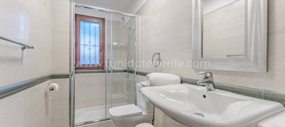 5 bedrooms Villa in Adeje, Spain No. 27335 20