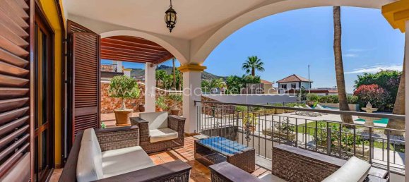 5 bedrooms Villa in Adeje, Spain No. 27335 11