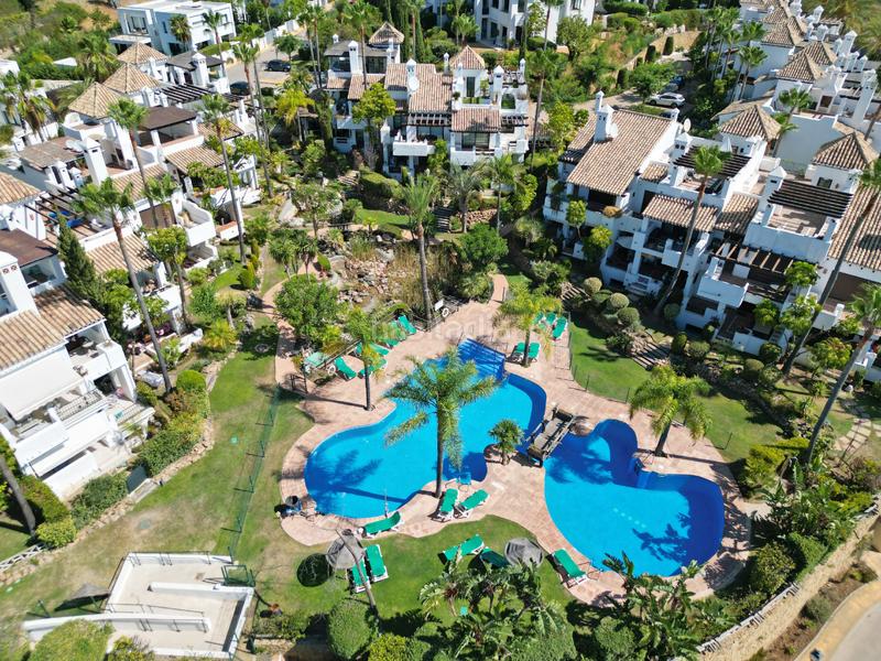 4 bedrooms Townhouse in El Paraiso, Spain No. 105920