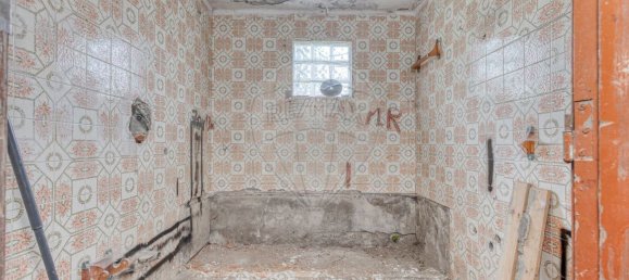 3 Schlafzimmer Haus in Madalena, Portugal, Nr. 195747 8