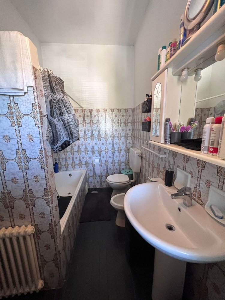 4 rooms Apartment in Verbania, Italy No. 211303