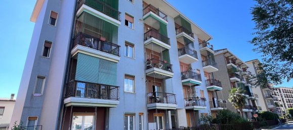 4 rooms Apartment in Verbania, Italy No. 211303 20