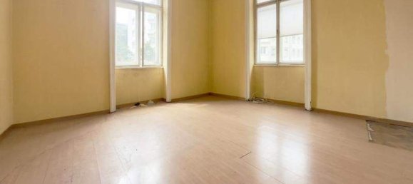 2 rooms Apartment in Penzing, Austria No. 143639 3