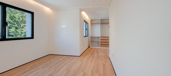 5 bedrooms Villa in Cascais, Portugal No. 107744 25