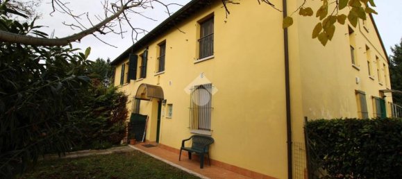 2 bedrooms Apartment in Russi, Italy No. 333134 3