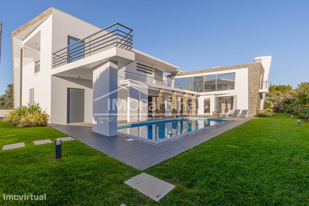 4 bedrooms House in Cascais, Portugal No. 344679