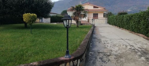 Villa de 8 divisões em Presenzano, Italy N.º 299580 2