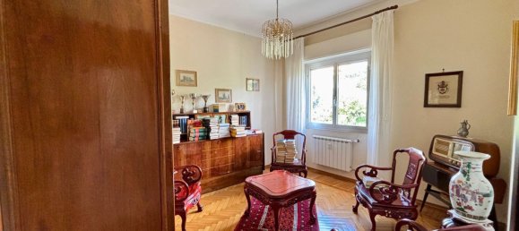 4 bedrooms Apartment in Genoa, Italy No. 335538 11