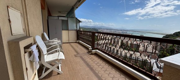 4 bedrooms Apartment in Genoa, Italy No. 335538 2