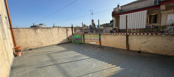 7 rooms House in Giarratana, Italy No. 261344 3