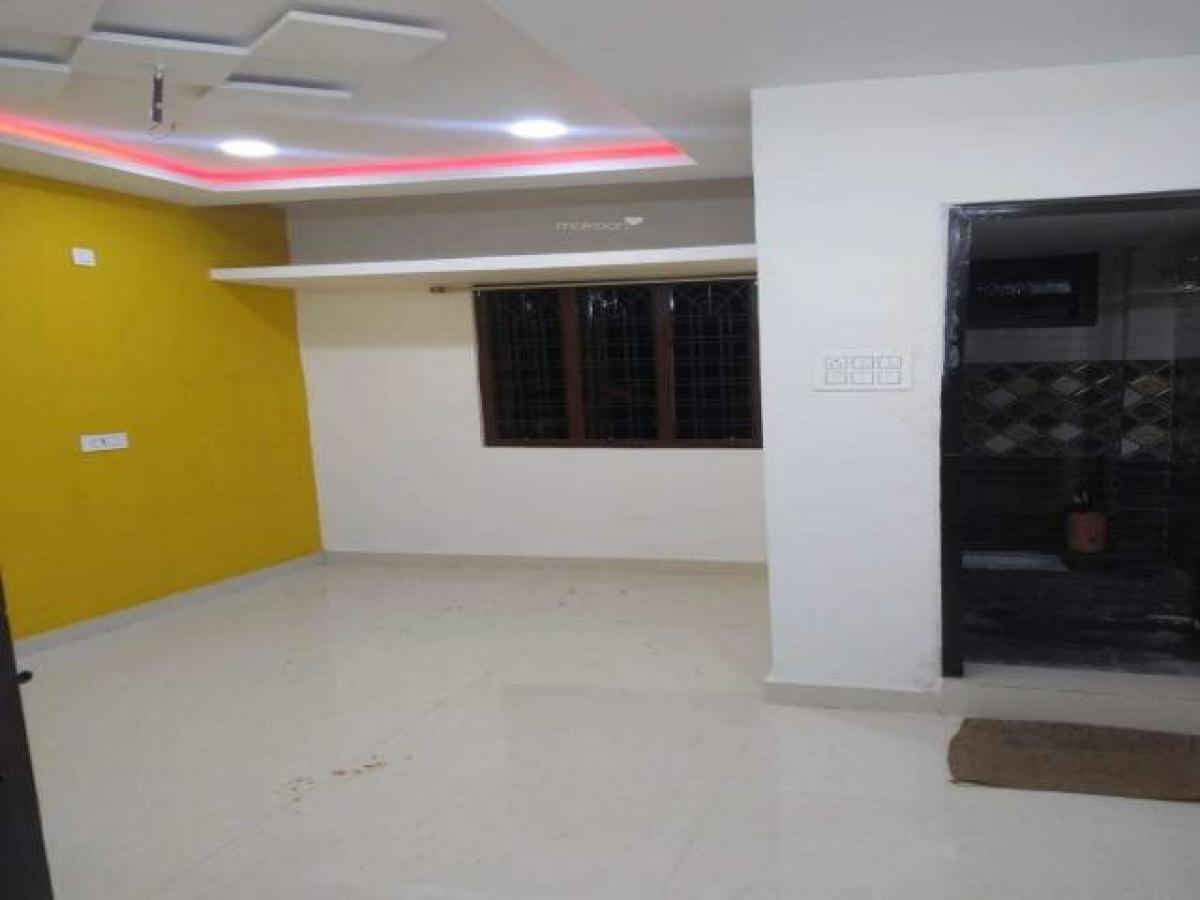 4 bedrooms House in Hyderabad, India No. 28433