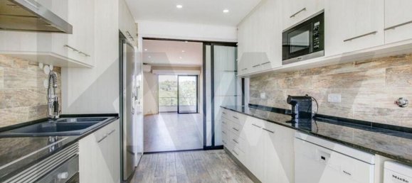 4 bedrooms Duplex in Cascais, Portugal No. 116621 2